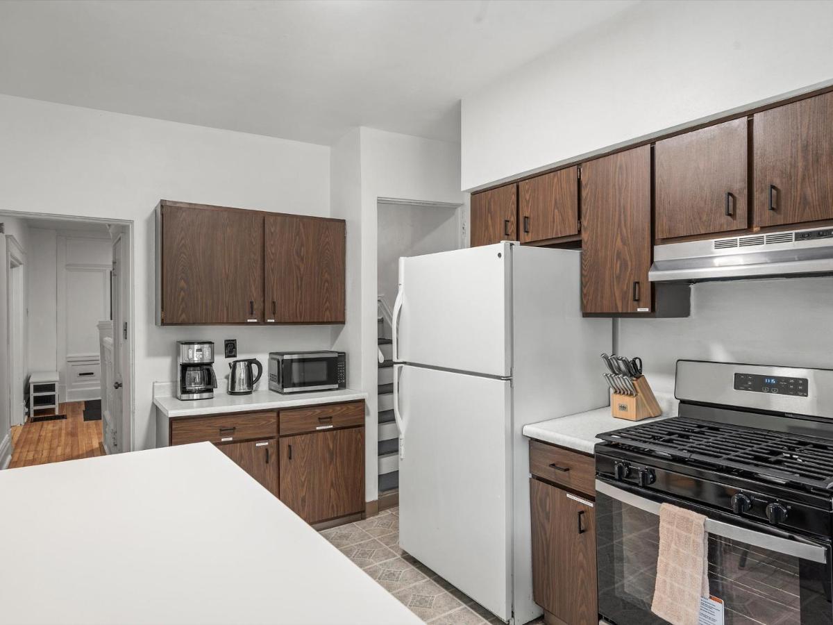 Oakland/University @A Spacious & Modern Private Bedroom With Shared Bathroom Pittsburgh Esterno foto